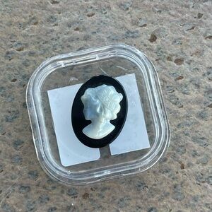 Black Onyx and White Mother of Pearl Cameo Stone